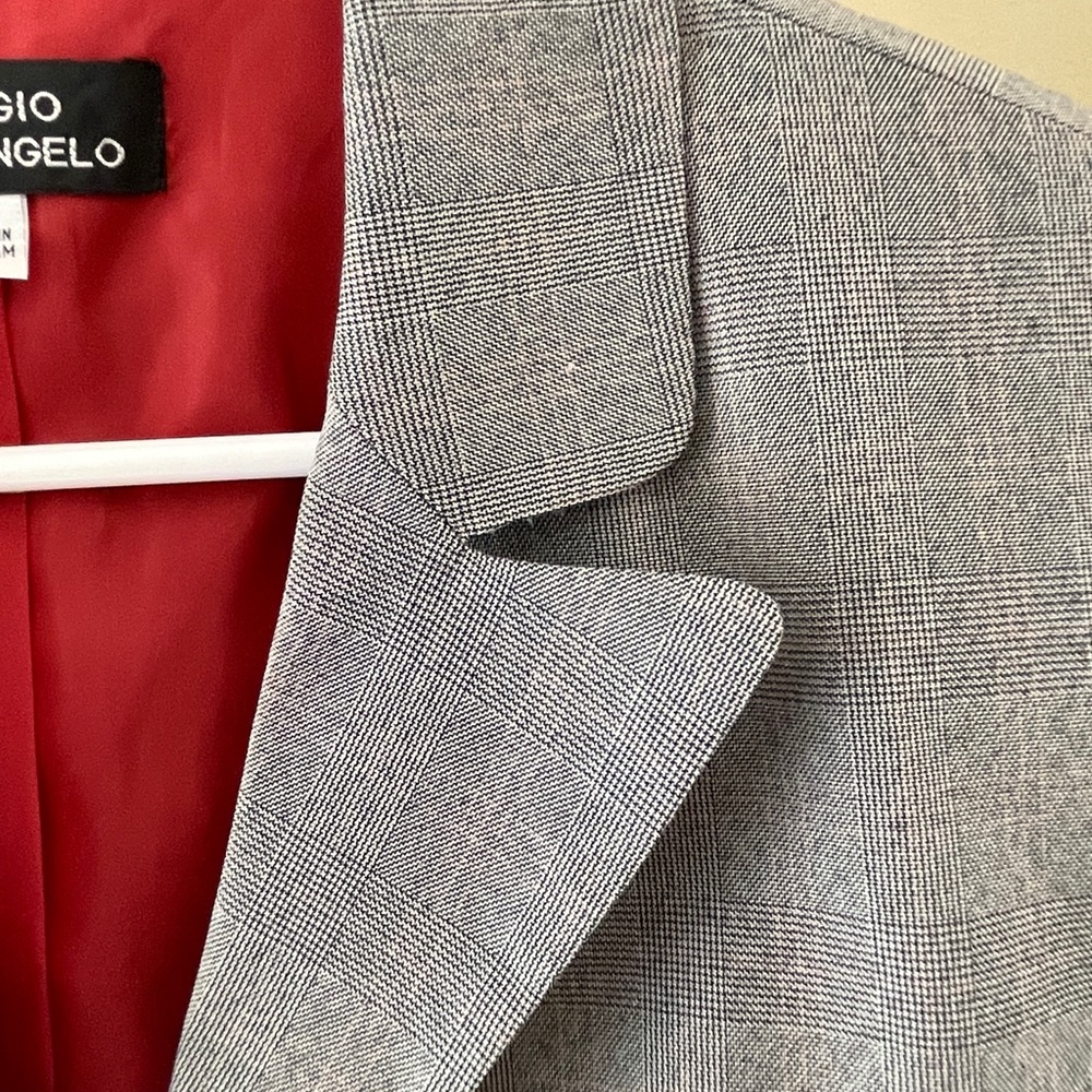 Vintage-Giorgio Sant' Angelo Tan Blazer size 12- great condition-nail.